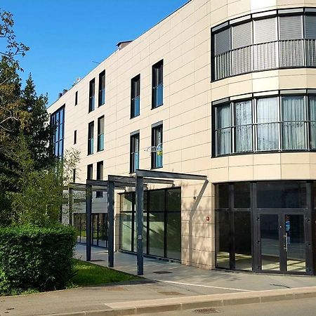 Apartman Leon Umag Exterior foto